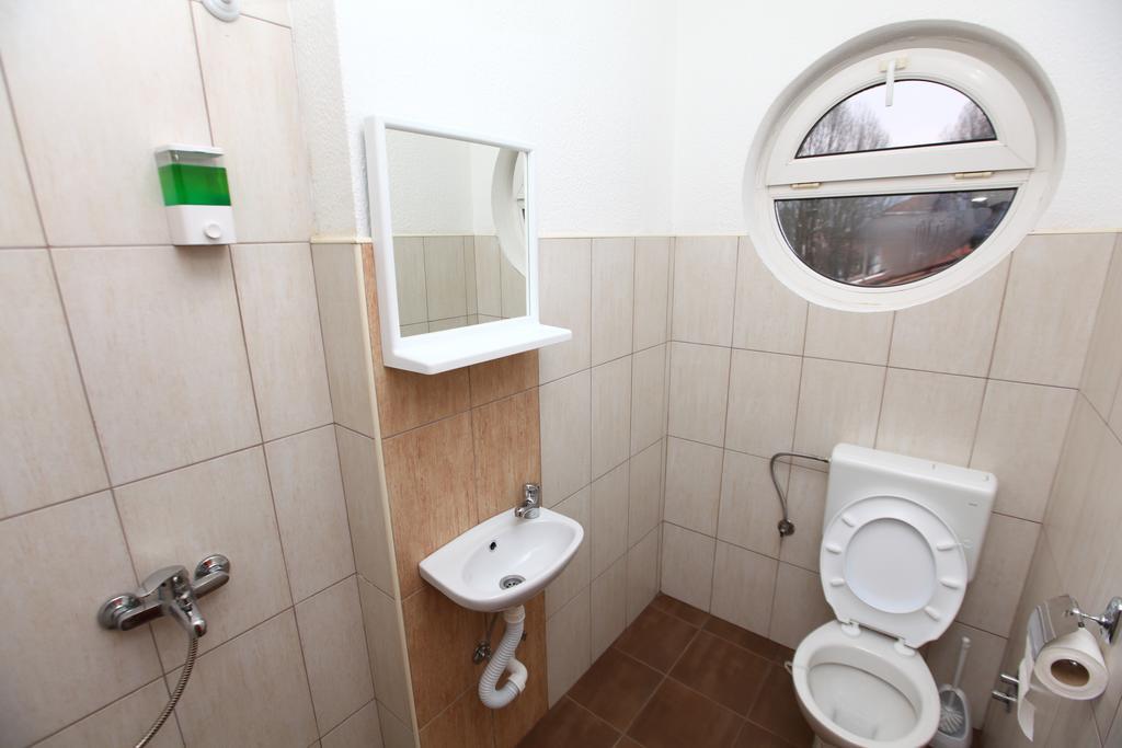 Hostel Cuba Μπάνια Λούκα Εξωτερικό φωτογραφία