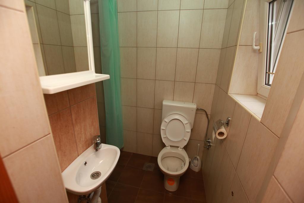 Hostel Cuba Μπάνια Λούκα Εξωτερικό φωτογραφία